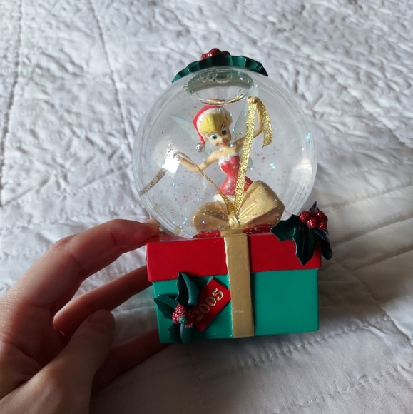 Disney Tinkerbell Christmas Snowglobe - Picture 1 of 4